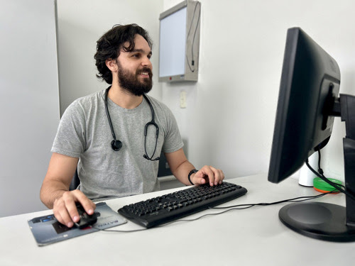 Telemedicina avança e amplia acesso à saúde em São José
