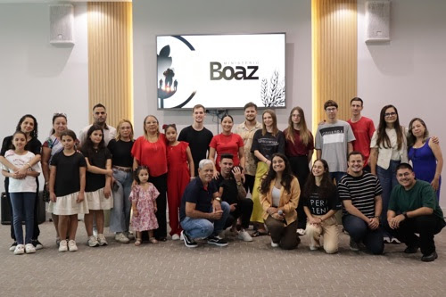 City Tour de aniversário fortalece integração de refugiados em São José