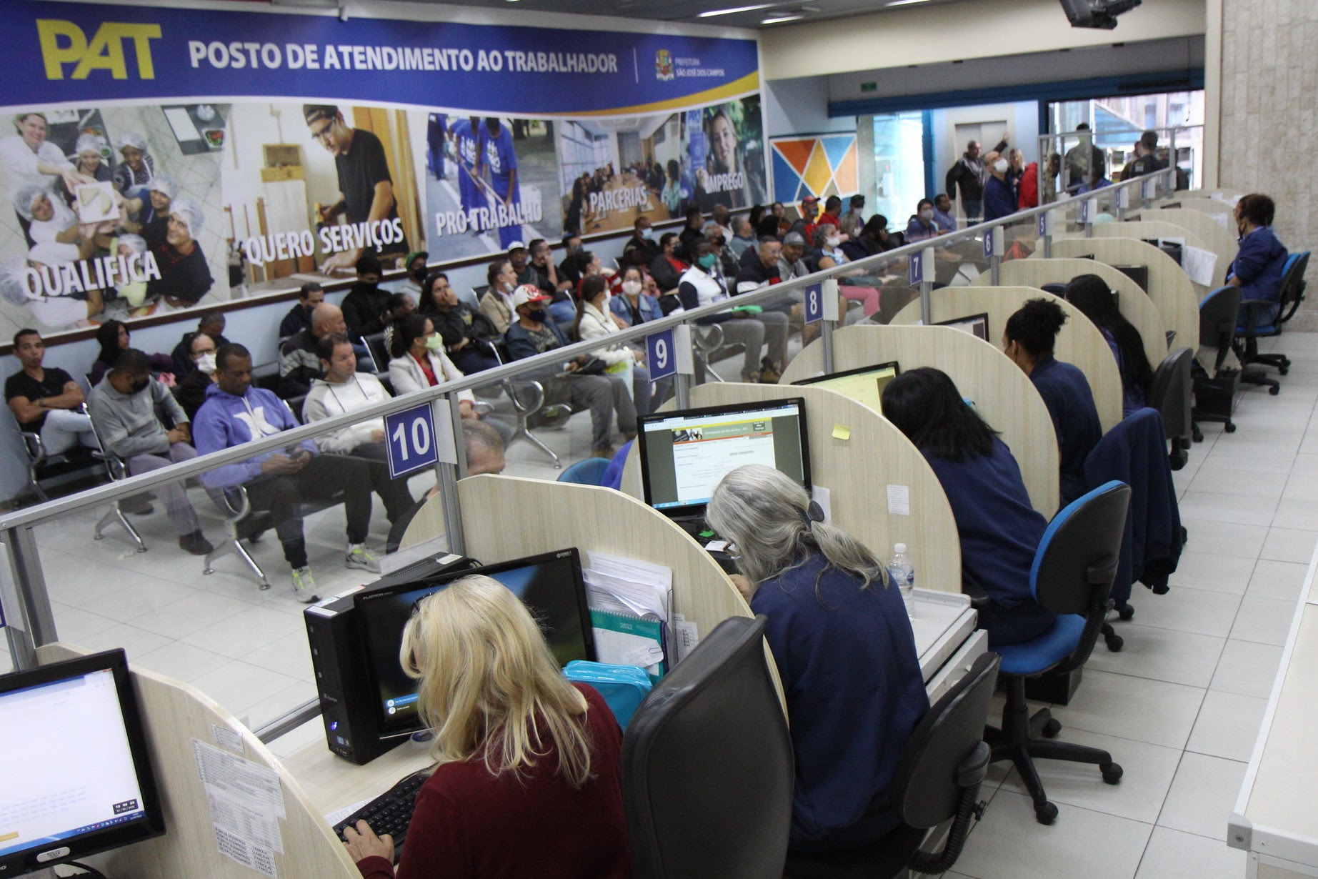 PAT oferece 504 vagas de emprego em São José nesta terça (8)